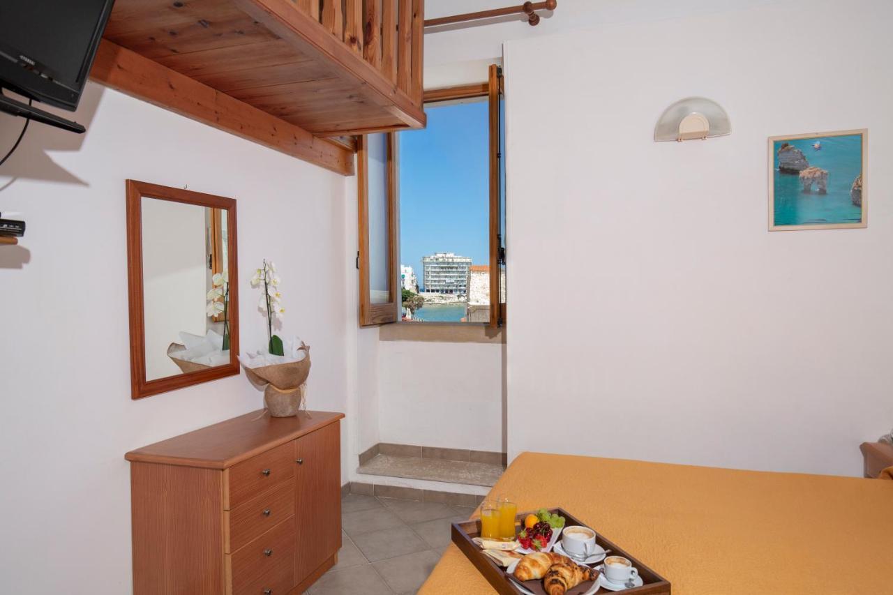 Hotel Punta San Francesco 维耶斯泰 外观 照片