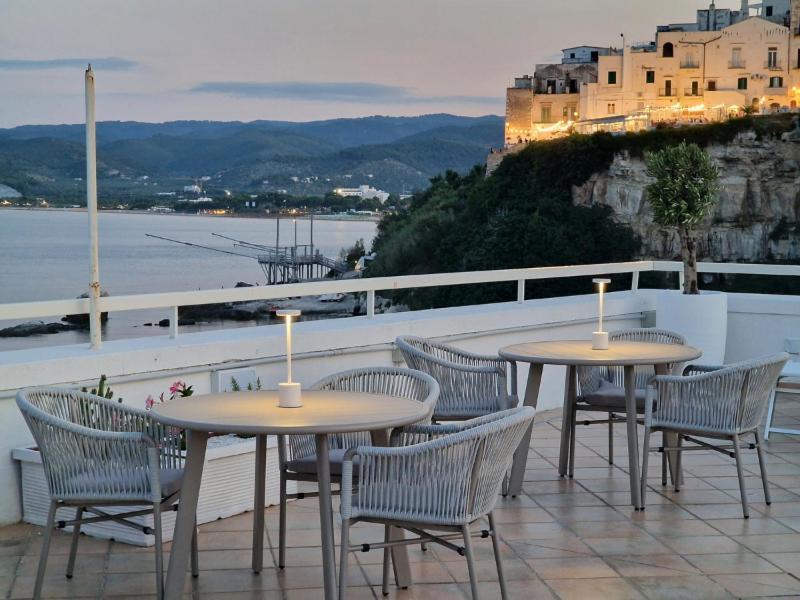 Hotel Punta San Francesco 维耶斯泰 外观 照片