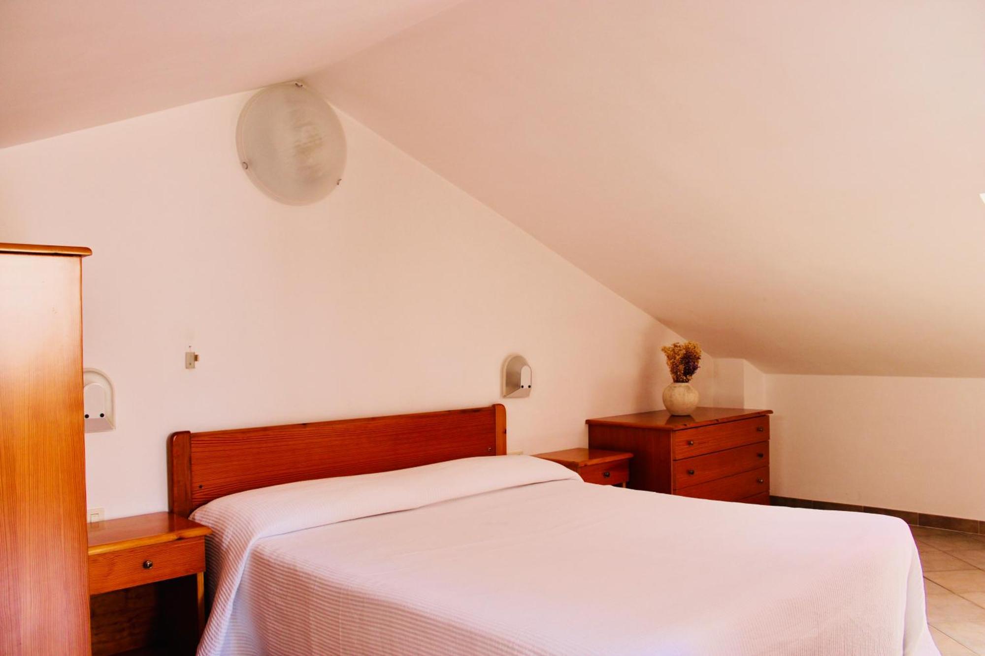 Hotel Punta San Francesco 维耶斯泰 外观 照片