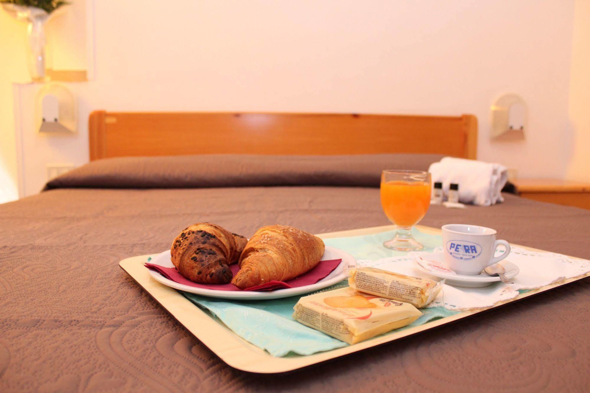 Hotel Punta San Francesco 维耶斯泰 外观 照片